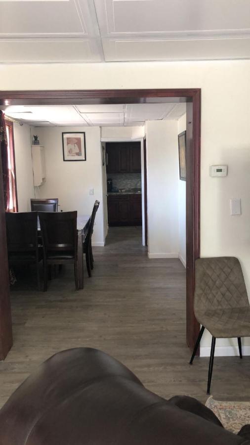Cozzy Room With Private Entrance And Drive Way New York Exterior photo